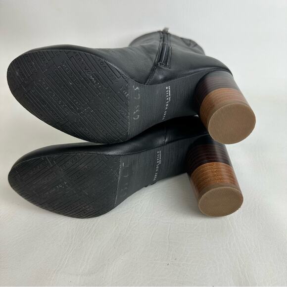 Very Volatile Womens Stacked Heeled Boots Black Leather Ankle Booties Size 6.5 - Picture 10 of 12